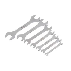 Thin Spanners