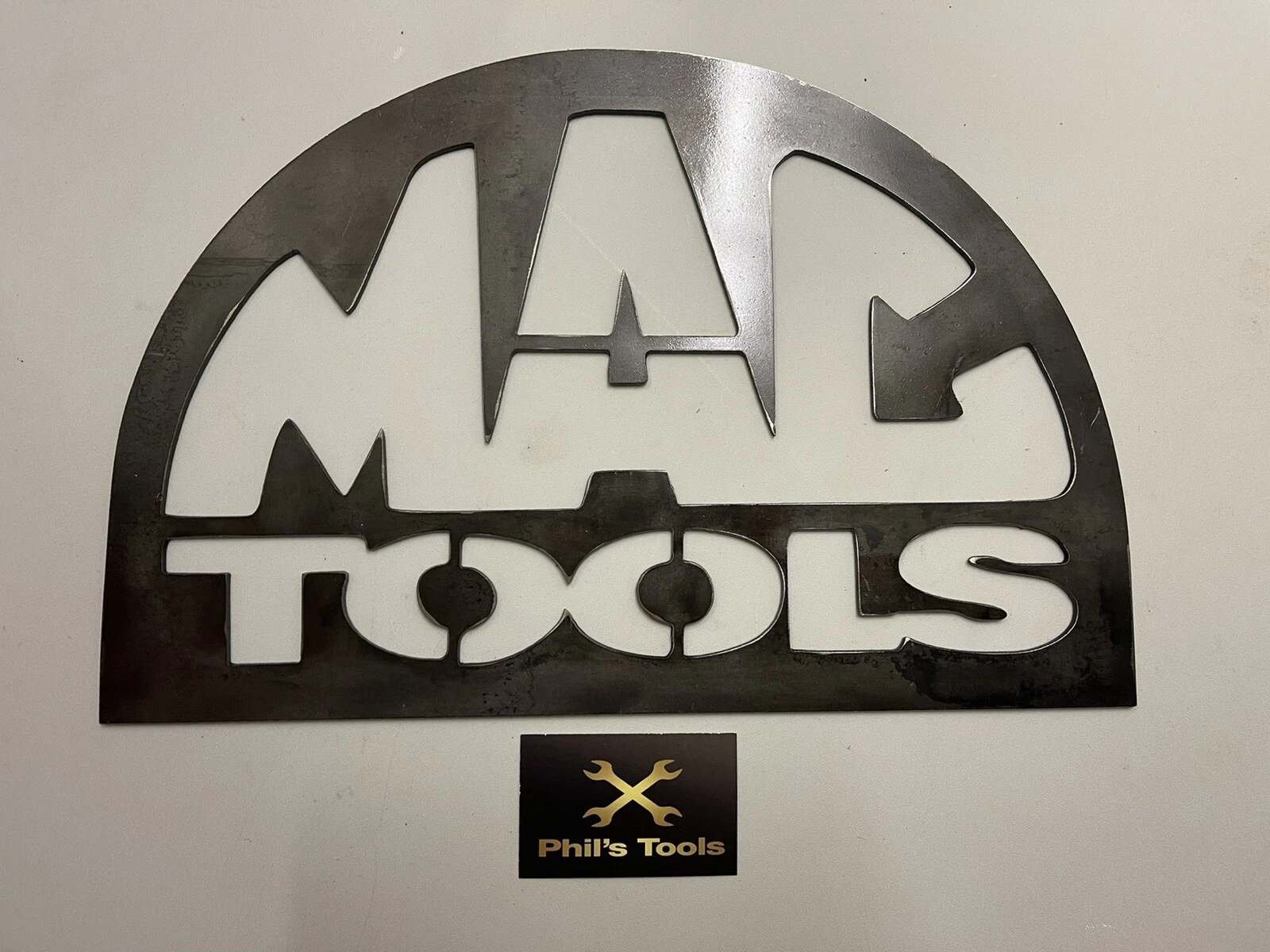 Mac Tools sign